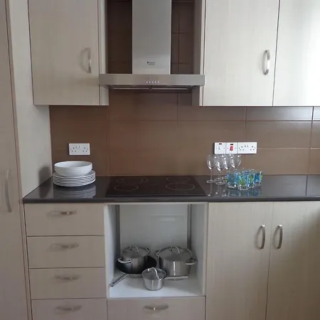 Apartament Katalimata Court
