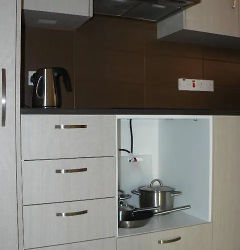 Apartamento Katalimata Court *