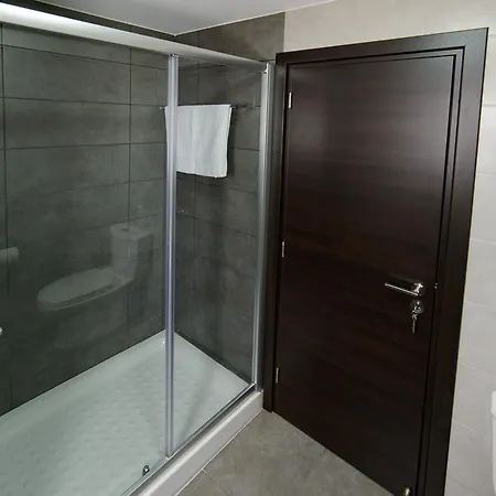 Katalimata Court Айя-Напа