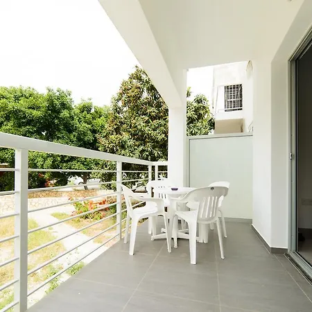 アパート Katalimata Court アヤナパ