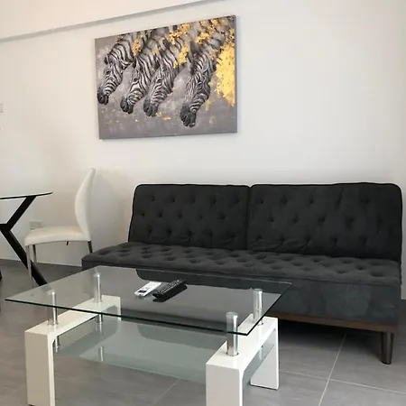 Apartamento Katalimata Court *